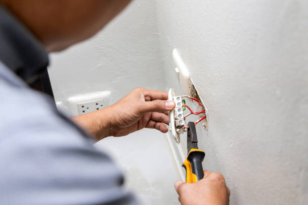 Best Affordable Emergency Electrician  in Valhalla, NY